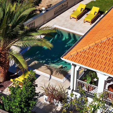 Villa Nevada Infinity With Pool, Terrace, Capri View