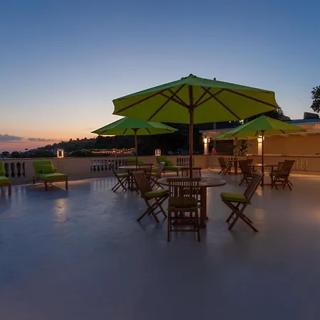 Nevada Infinity With Pool, Terrace, Capri View Villa