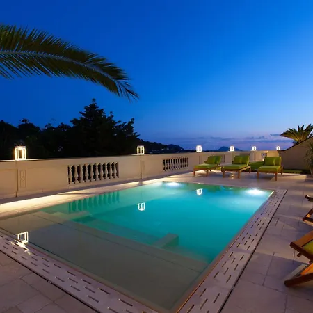 Villa Nevada Infinity With Pool, Terrace, Capri View
