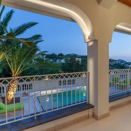 Villa Nevada Infinity With Pool, Terrace, Capri View Massa Lubrense